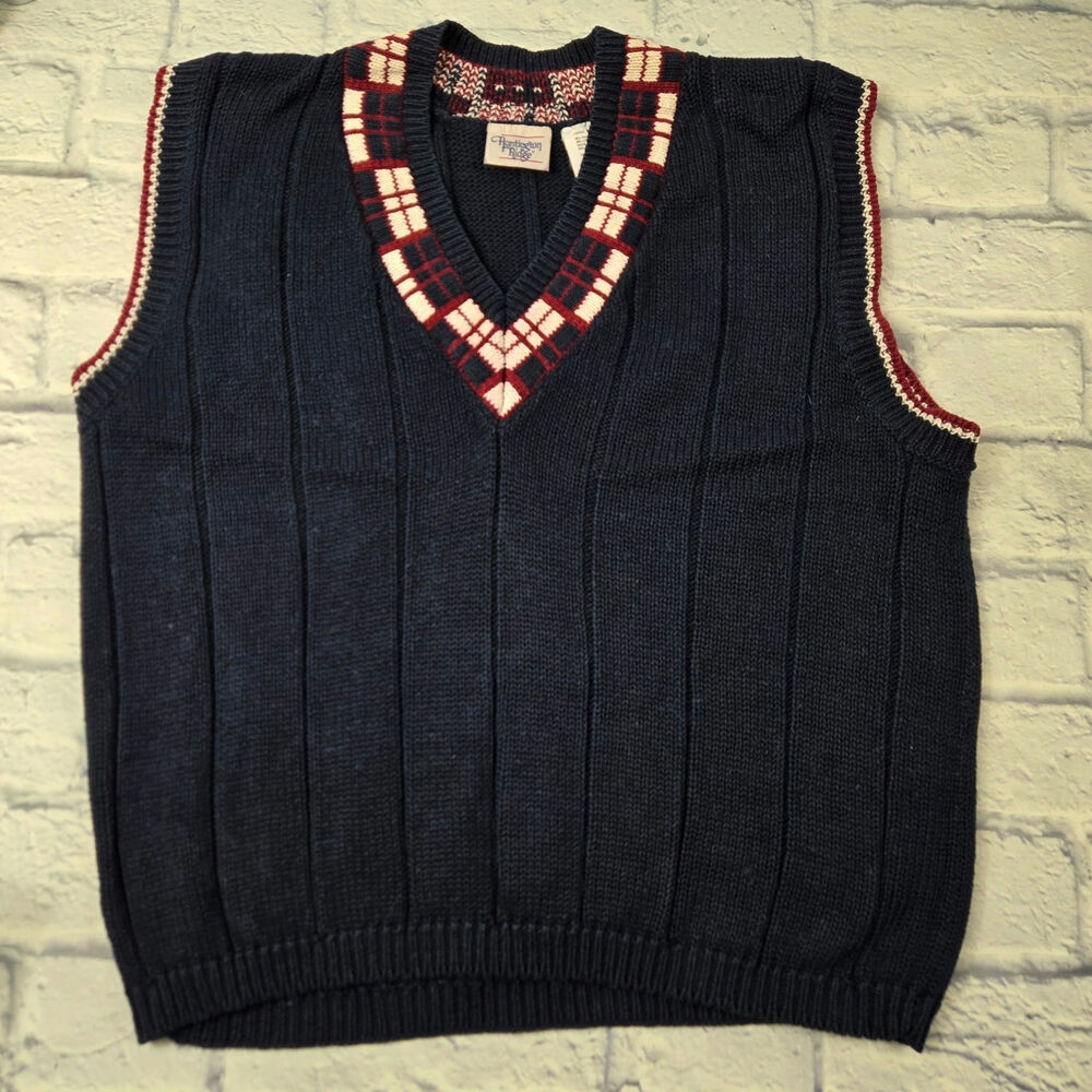 Women's Huntington Ridge Navy V-neck Sweater Vest Geometric Accent Preppy Medium